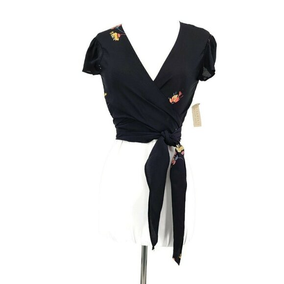 New Flynn Skye That's a Wrap Crop Wrap Top Womens S Flutter Black Yellow Floral - Picture 1 of 6